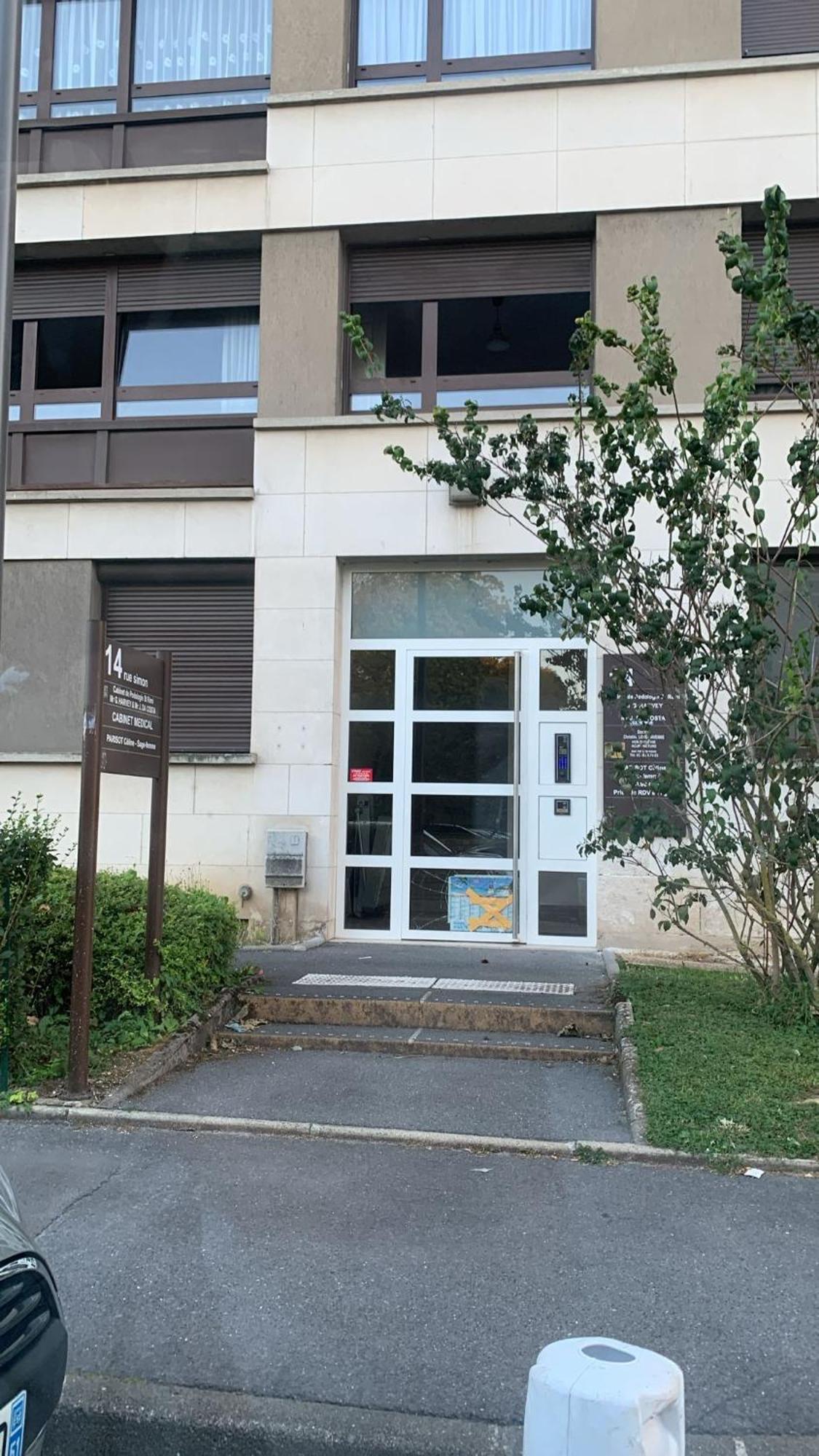 Reims Centre-Ville - 2 Chambres - 6 Personnes Au 1 Er Etage Exterior photo