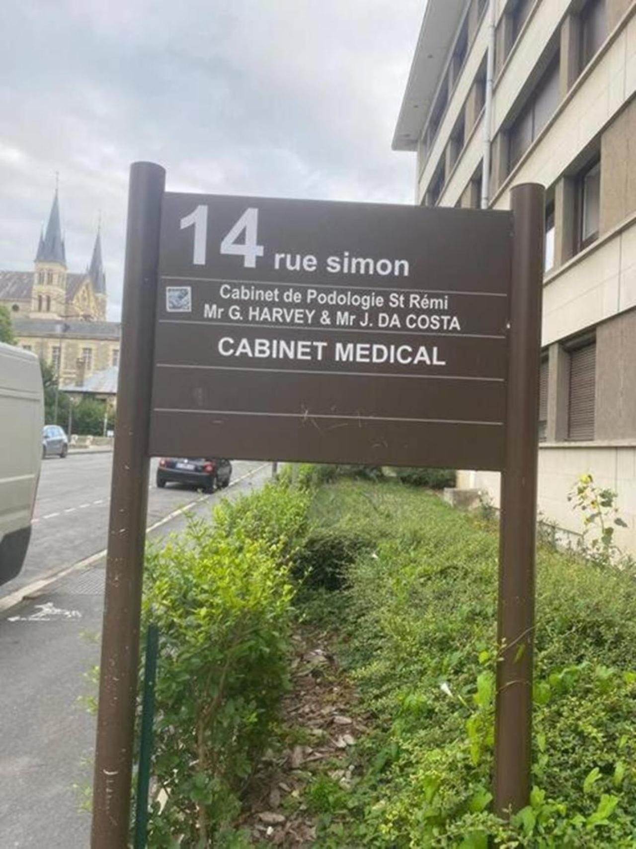 Reims Centre-Ville - 2 Chambres - 6 Personnes Au 1 Er Etage Exterior photo